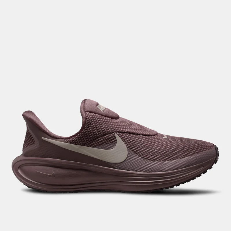 نايكي أحذية جري رجالية ريفوليوشن  إيزي أون